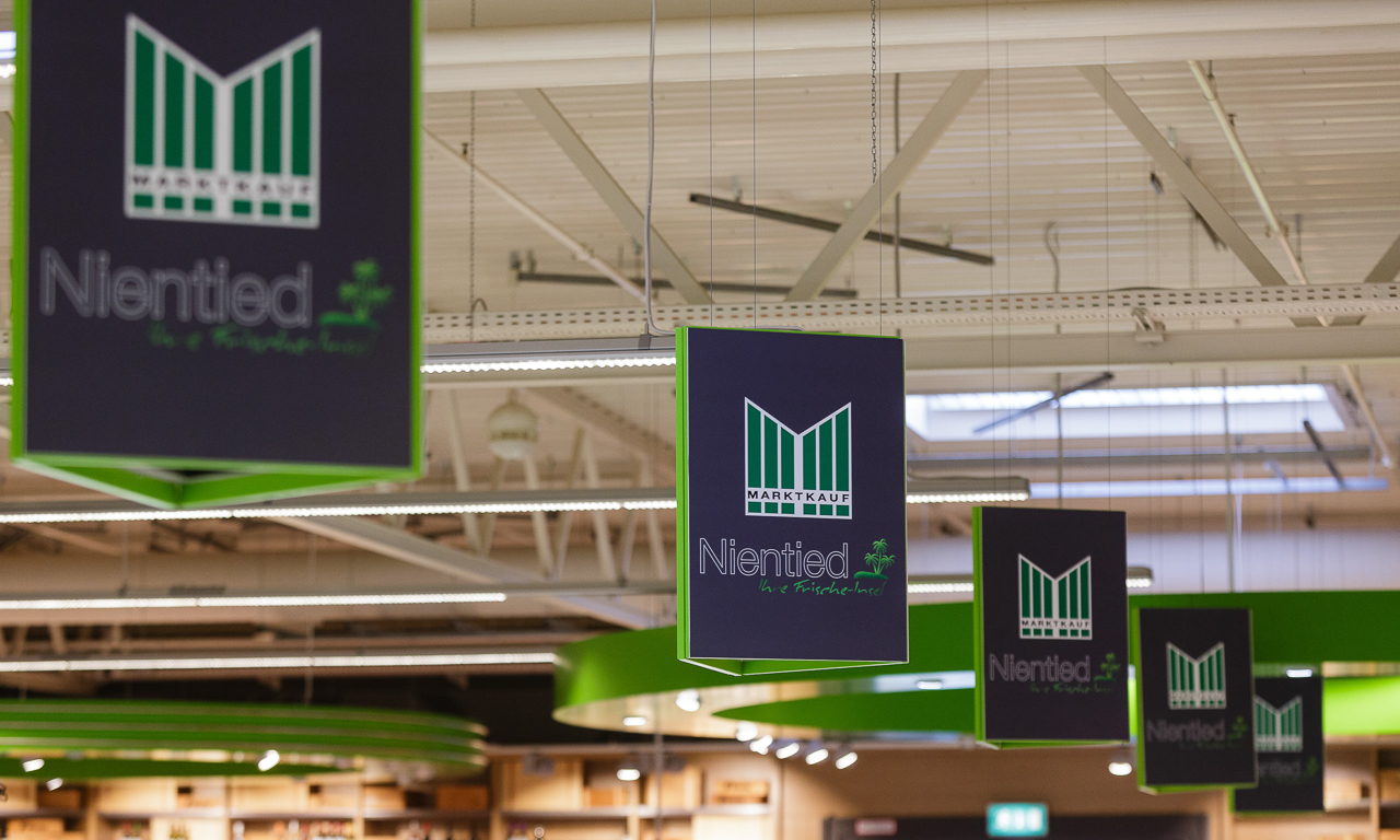 Schilder im Marktkauf Nientied 